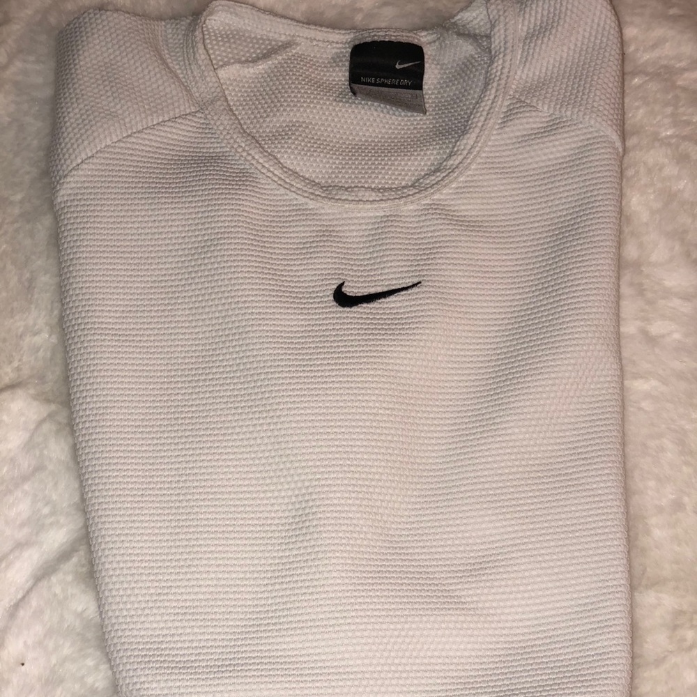 Nike sphere-dry